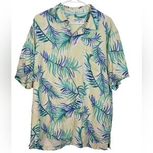 Tommy Bahama Alta Vista Fronds Short Sleeve Camp Shirt (Cali Lily)